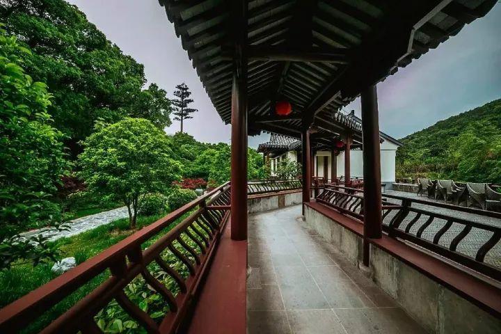 菜鸟裹裹160余城春节期间正常服务，发快递不加价还送礼包