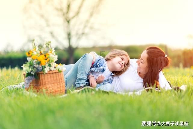 小型的足球赛